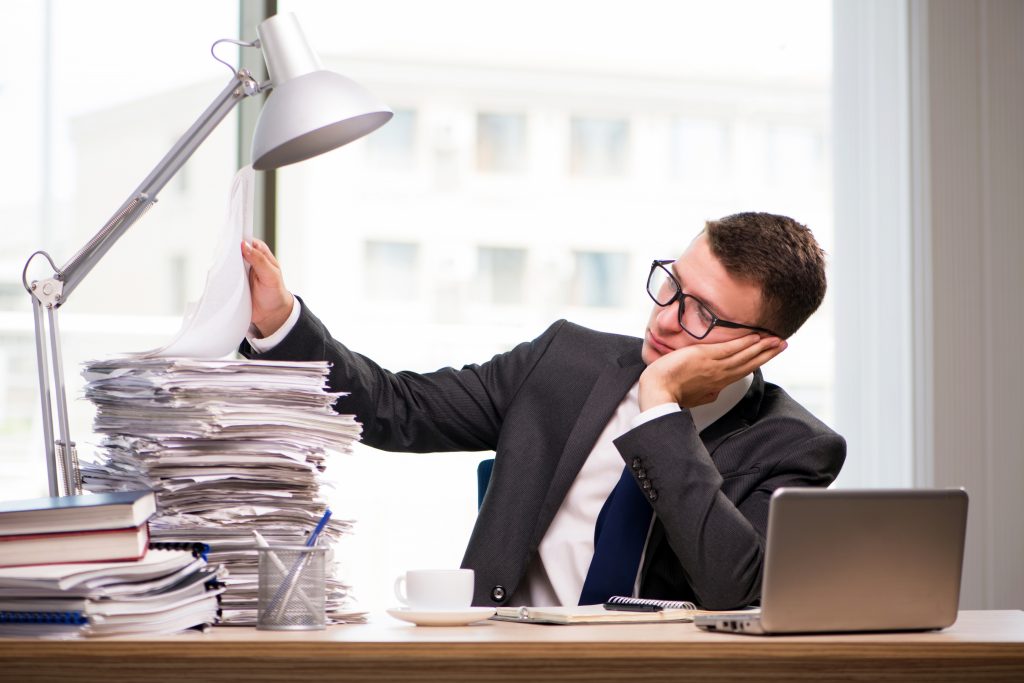 Young businessman working in the office